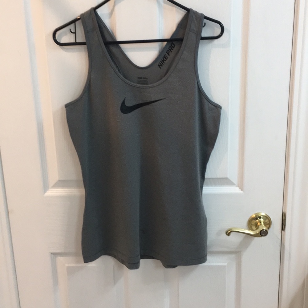 Workout tank top